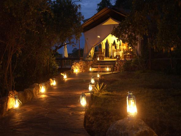 Serengeti Migration Camp - tent at night